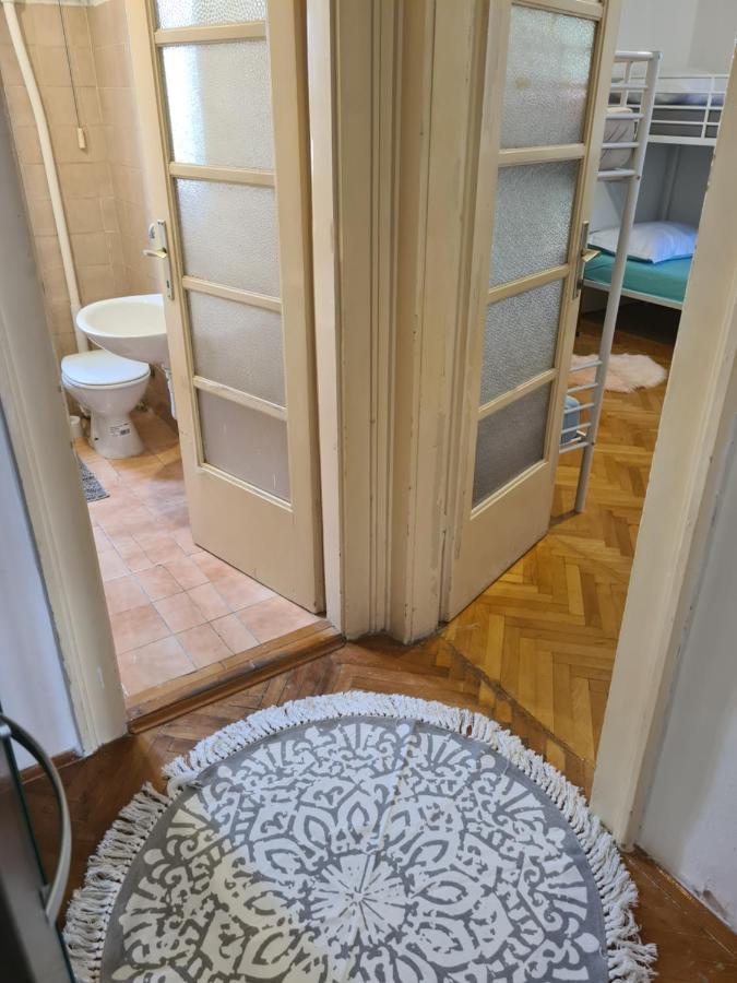 Rooms Jenifer Split Buitenkant foto