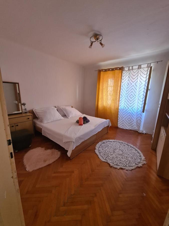 Rooms Jenifer Split Buitenkant foto